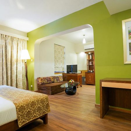 Neelams The Grand Hotel Calangute Buitenkant foto