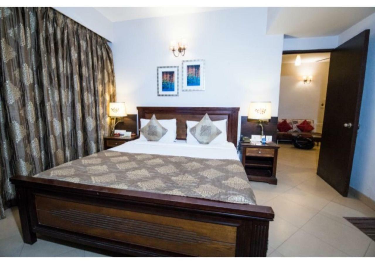 Neelams The Grand Hotel Calangute Buitenkant foto